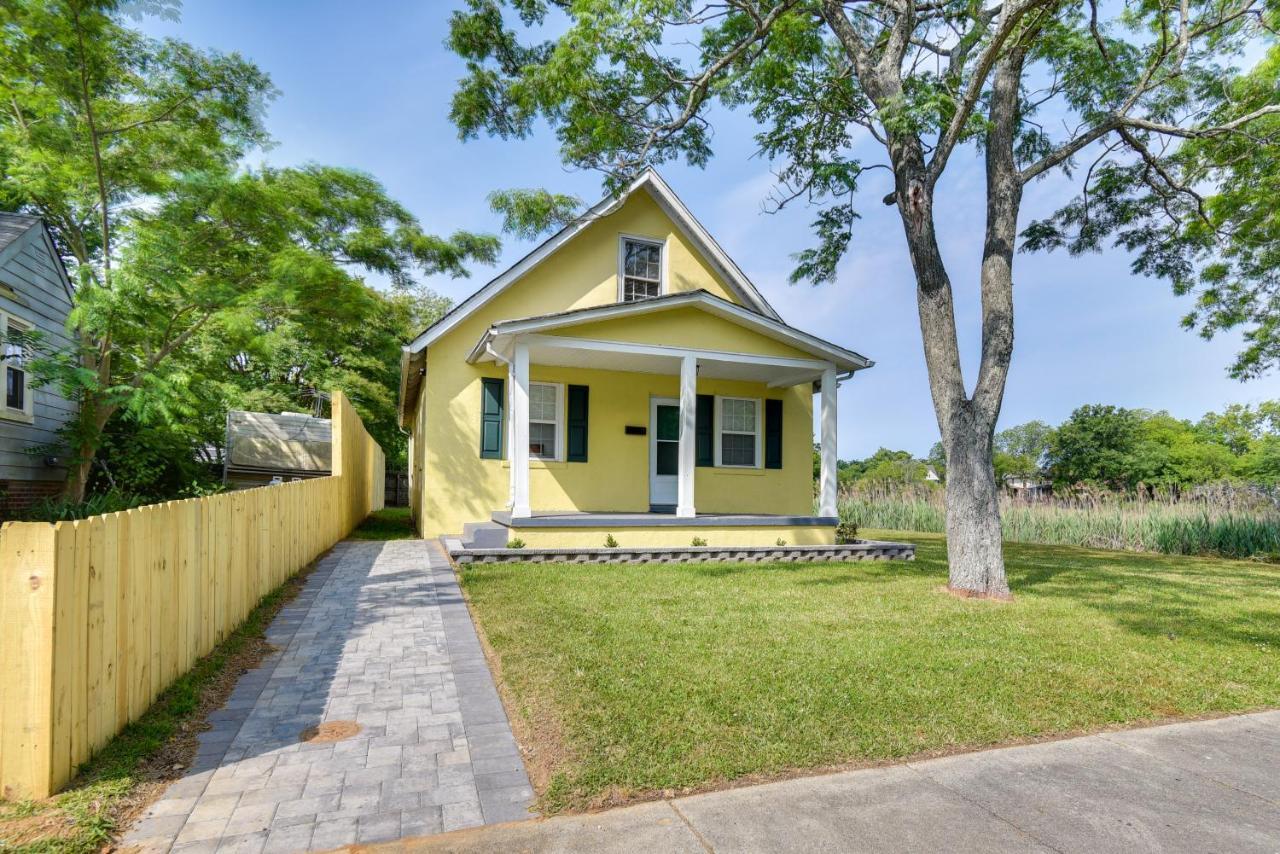 Charming Newport News Cottage Less Than 1 Mi To Ocean! Hampton Exterior photo